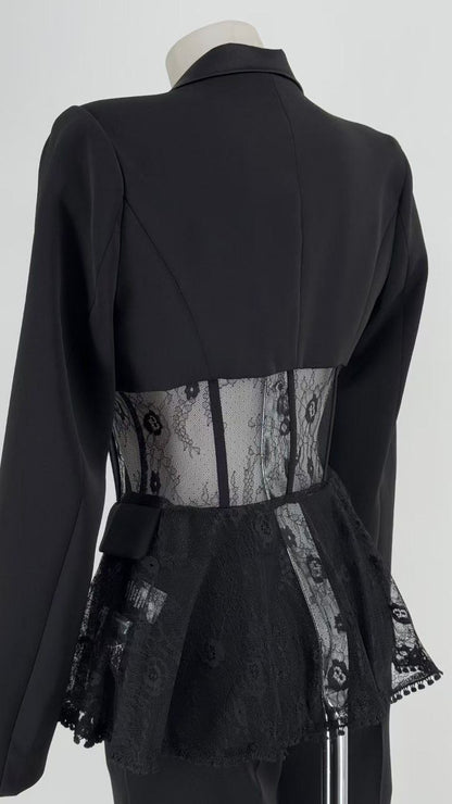 Tailleur Black Lace